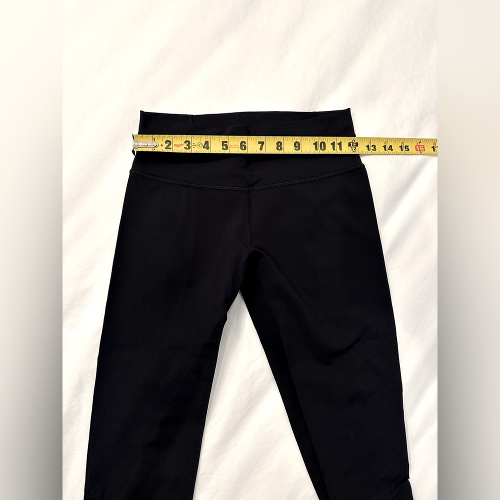 Lululemon invigorate crop black legging size 2 - Picture 6 of 13